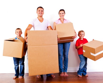Removal van loading during a Manor House move