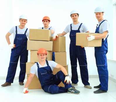 Packing and fragile item protection for a Manor House removal