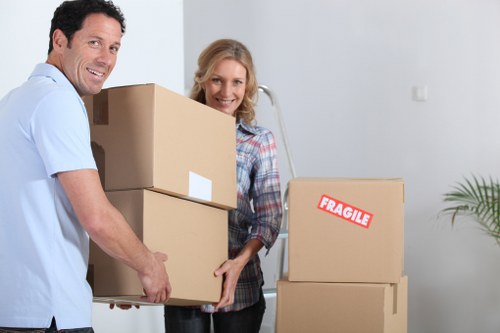 Reliable van-based moving support in Manorhouse